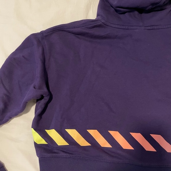 Nike crop jacket - Picture 2 of 3